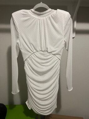 White Long-Sleeve Ruched Midi Dress — Stylish Gathered Silhouette